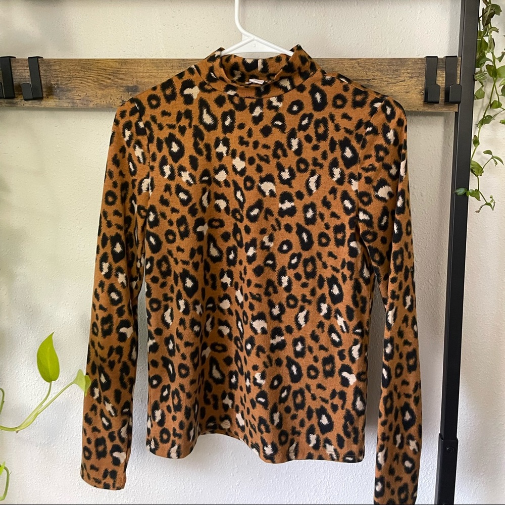 Forever 21 Leopard print top